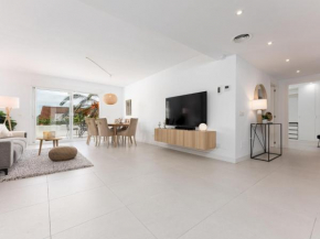 Los jardines 20 Beautiful luxury family apartment within walking distance to Puerto Banus